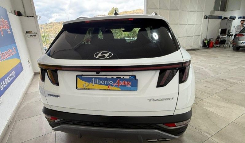 Hyundai TUCSON pieno