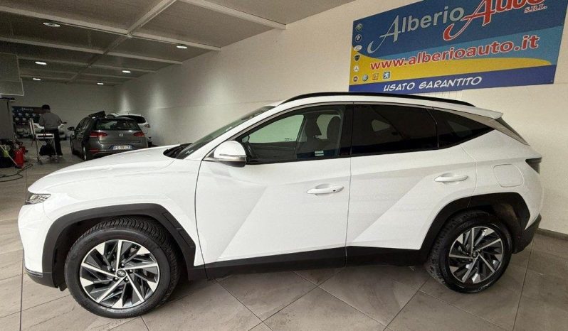 Hyundai TUCSON pieno