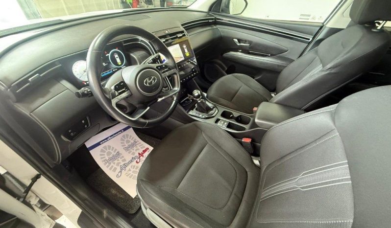 Hyundai TUCSON pieno
