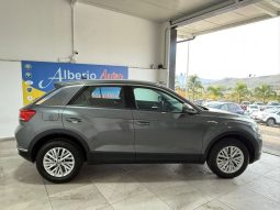 Volkswagen T-Roc pieno