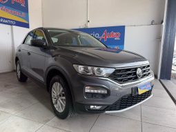 Volkswagen T-Roc pieno
