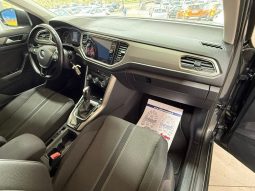 Volkswagen T-Roc pieno