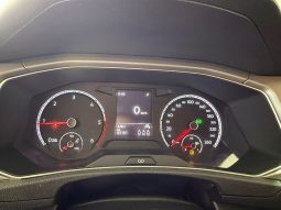 Volkswagen T-Roc pieno