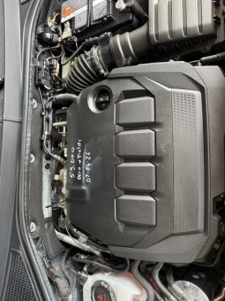 Volkswagen T-Roc pieno