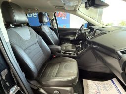 Ford Kuga pieno