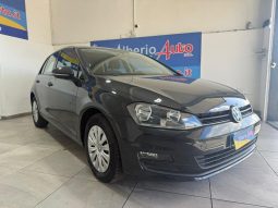 Volkswagen Golf pieno