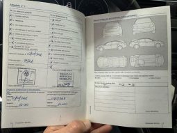 Volkswagen Golf pieno