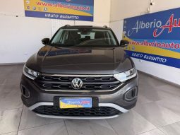 Volkswagen T-Roc pieno