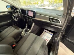 Volkswagen T-Roc pieno