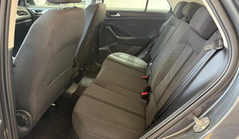 Volkswagen T-Roc pieno