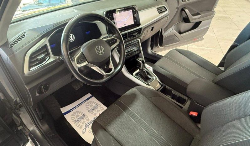 Volkswagen T-Roc pieno