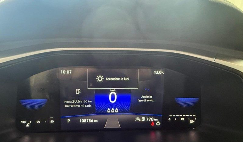Volkswagen T-Roc pieno