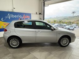 Alfa Romeo 147 pieno