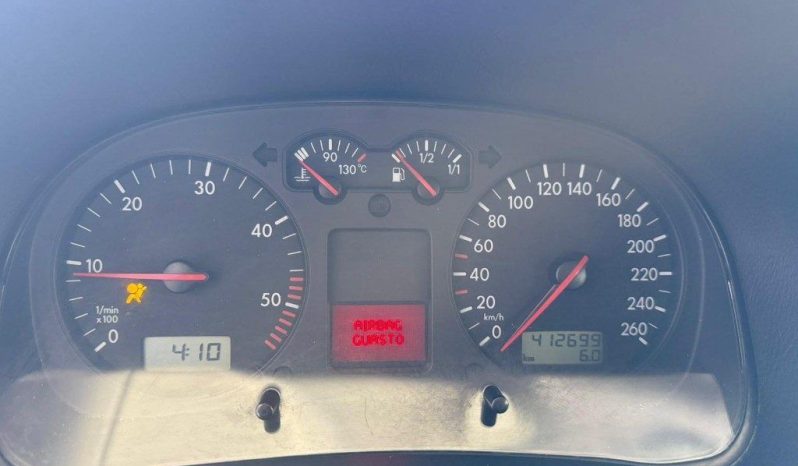Volkswagen Golf pieno