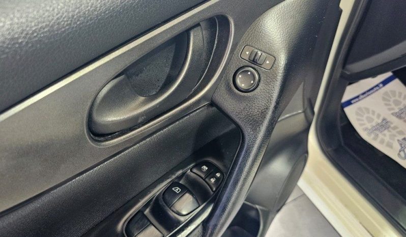 Nissan Qashqai pieno