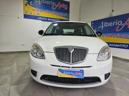 Lancia Ypsilon pieno