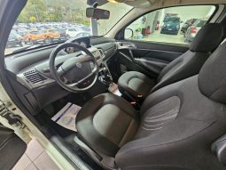 Lancia Ypsilon pieno