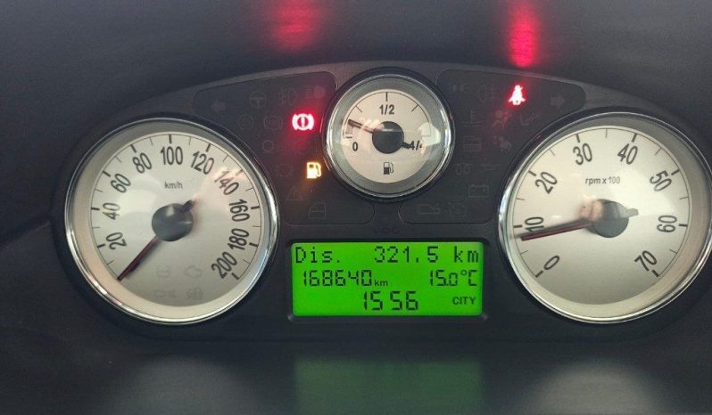 Lancia Ypsilon pieno