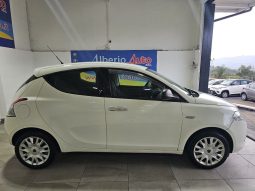 Lancia Ypsilon pieno