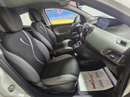 Lancia Ypsilon pieno