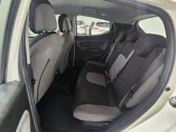 Lancia Ypsilon pieno