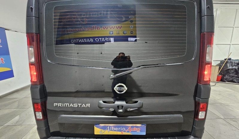 Nissan Primastar pieno