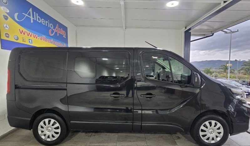 Nissan Primastar pieno