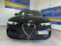 Alfa Romeo Tonale pieno