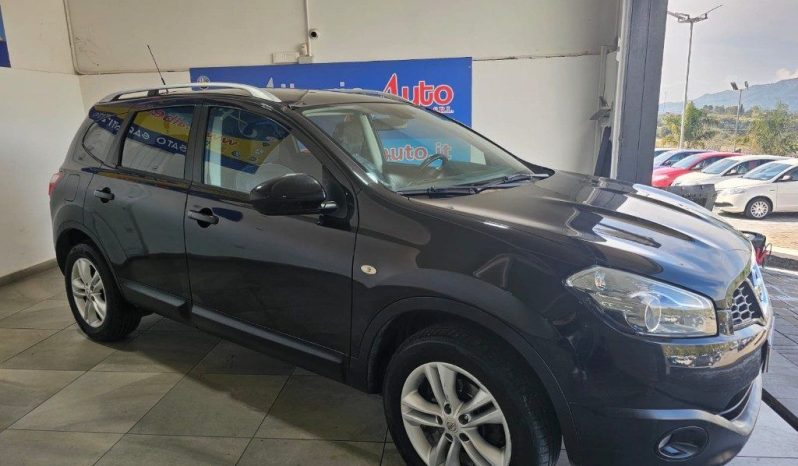 Nissan Qashqai pieno