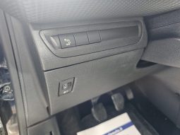 Peugeot 2008 pieno