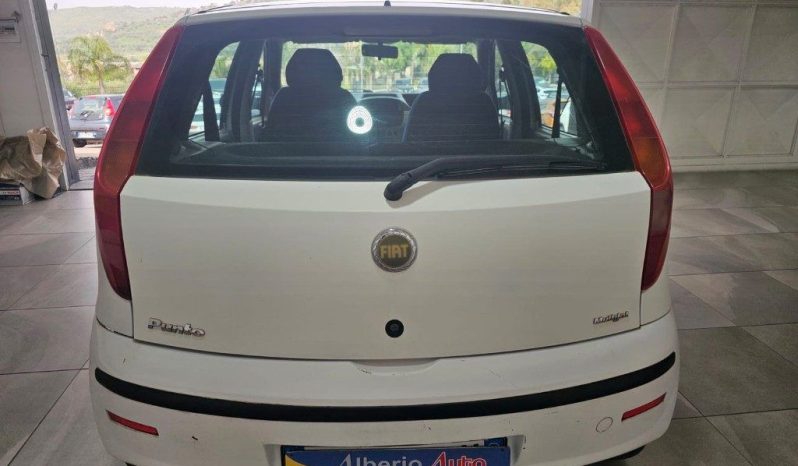 Fiat Punto pieno