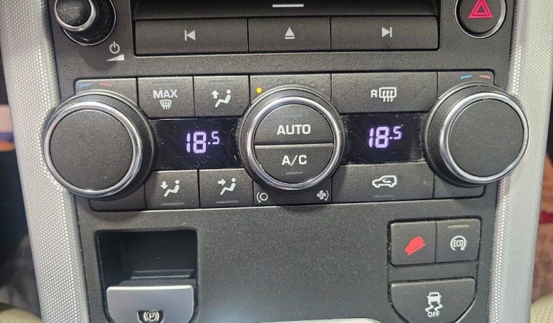 Land Rover Range Rover Evoque pieno