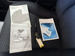Toyota Verso-S pieno