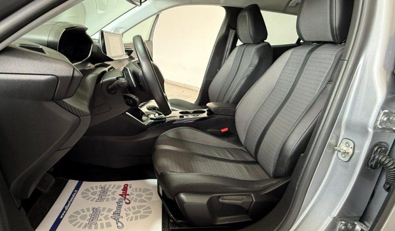 Peugeot 2008 pieno
