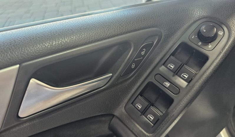 Volkswagen Golf 5 Porte pieno