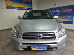 Toyota RAV 4 pieno
