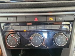 Volkswagen T-Roc pieno