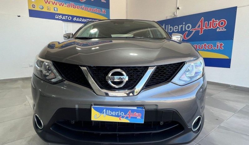 Nissan Qashqai pieno