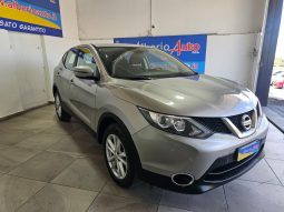 Nissan Qashqai pieno