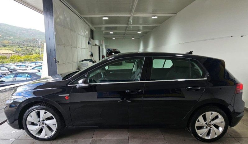 Volkswagen Golf pieno