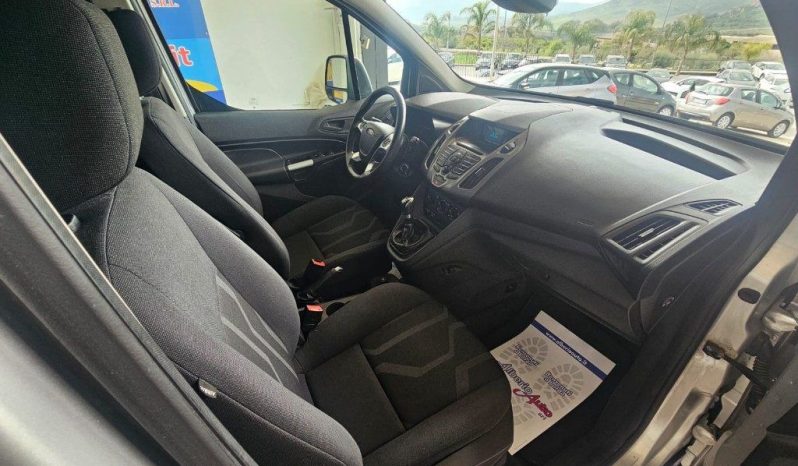 Ford Tourneo Connect pieno