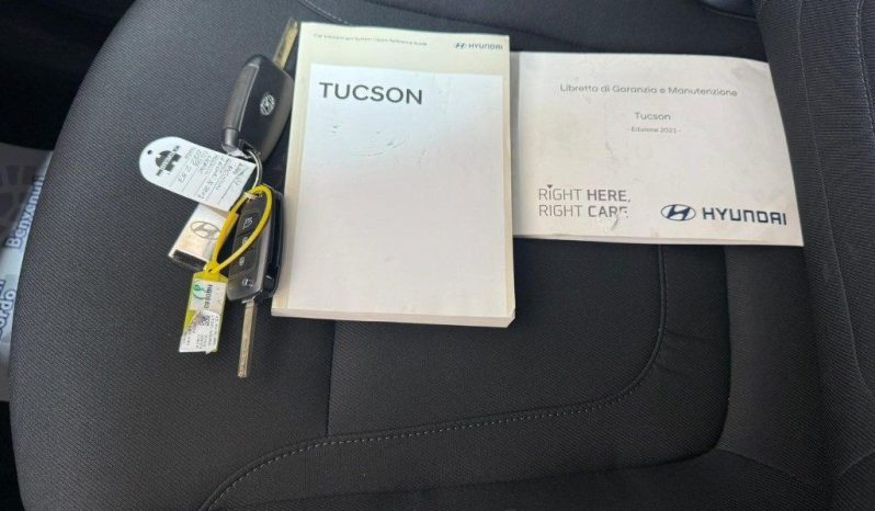 Hyundai TUCSON pieno