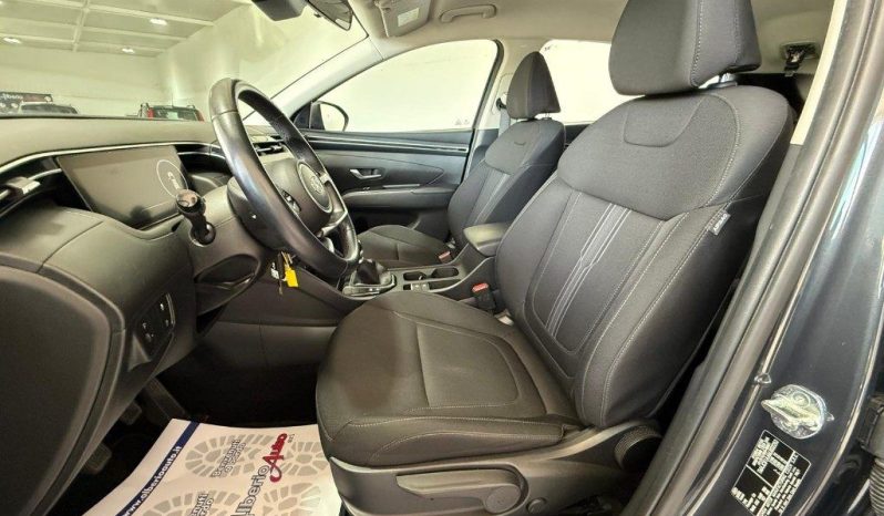Hyundai TUCSON pieno
