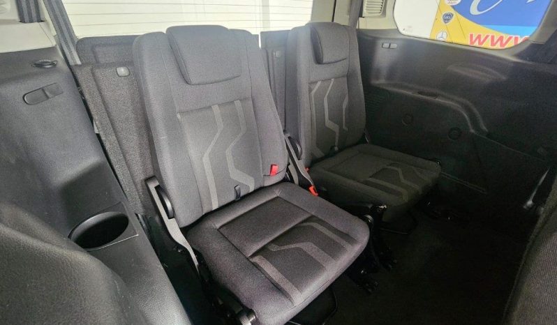 Ford Tourneo Connect pieno