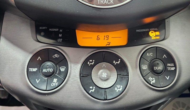Toyota RAV 4 pieno