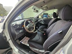 Toyota RAV 4 pieno