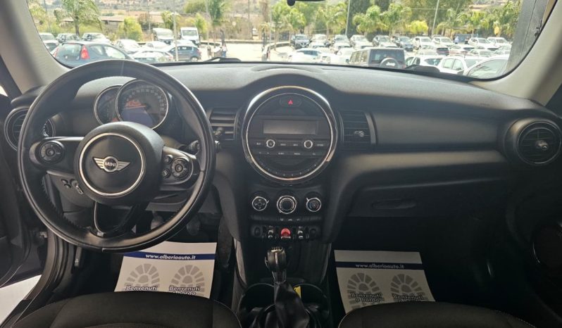 Mini 3 Porte One D Hype pieno