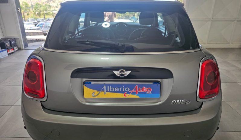 Mini 3 Porte One D Hype pieno