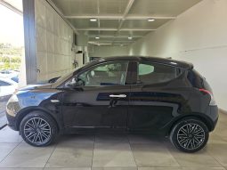 Lancia Ypsilon pieno
