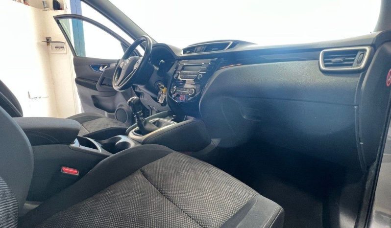Nissan Qashqai pieno